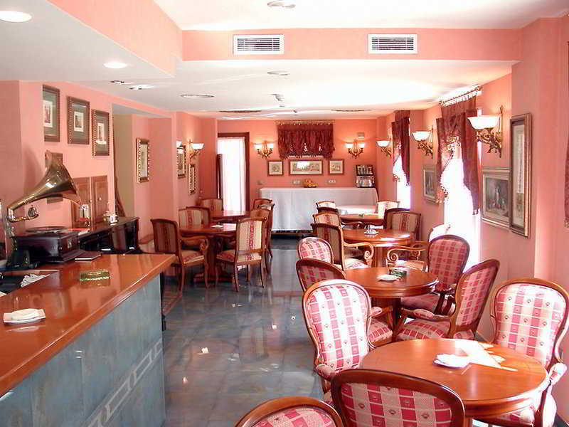 Ayre Hotel Alfonso II Oviedo Restaurace fotografie